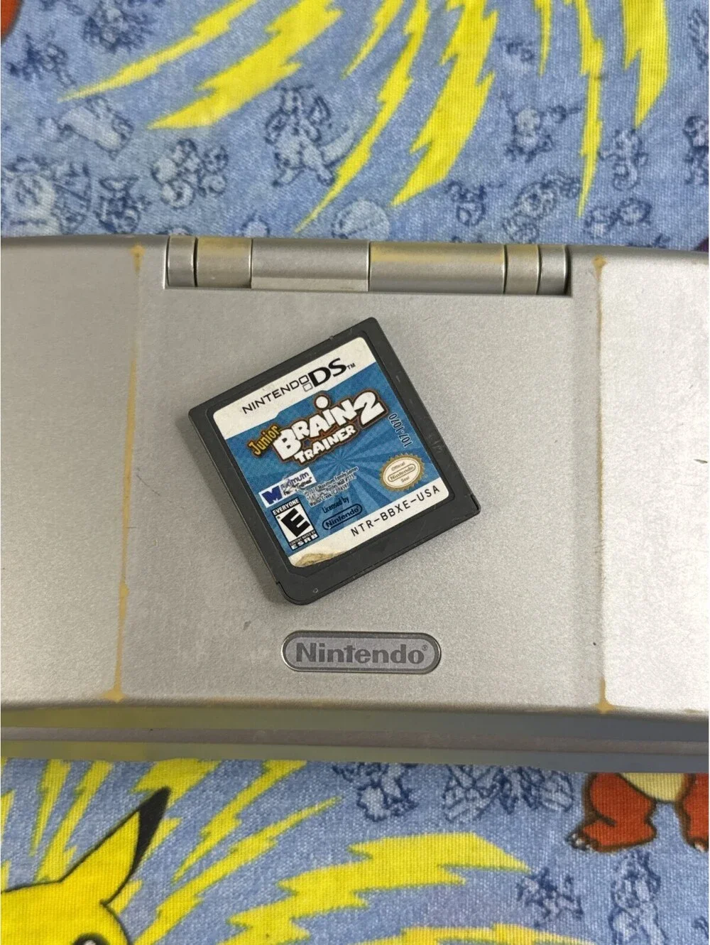 Nintendo DS Original NTR-001 Console Silver With charger & Stylus New Battery